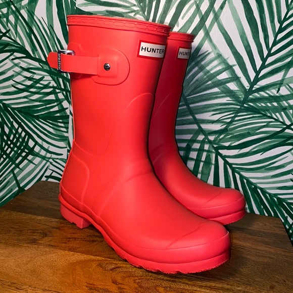 Hunter Shoes - Hunter Original Short Pink Rubber Wellies Rain Boots Women’s 7